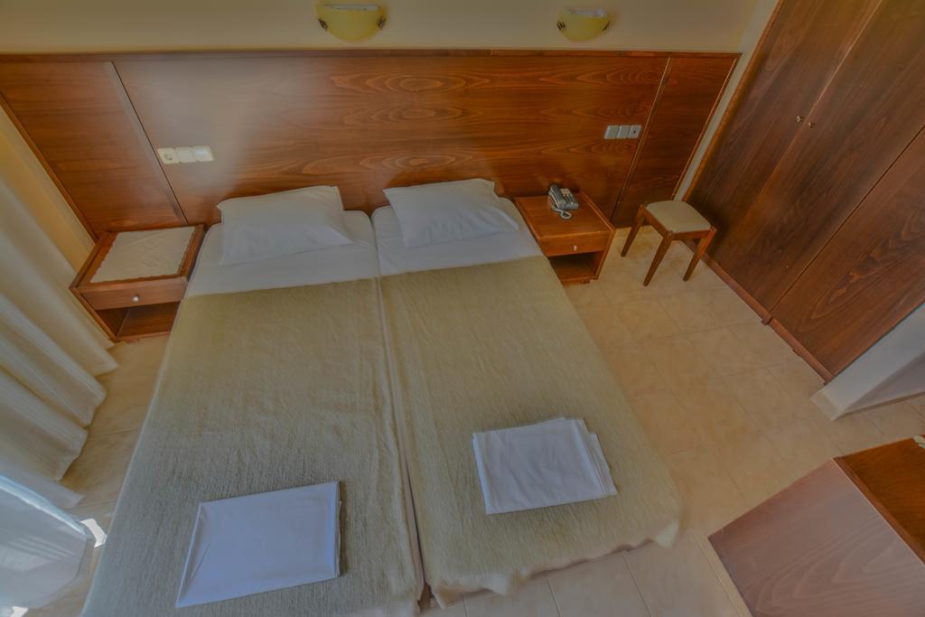 Hotel Achillion ماكريغيالوس المظهر الخارجي الصورة