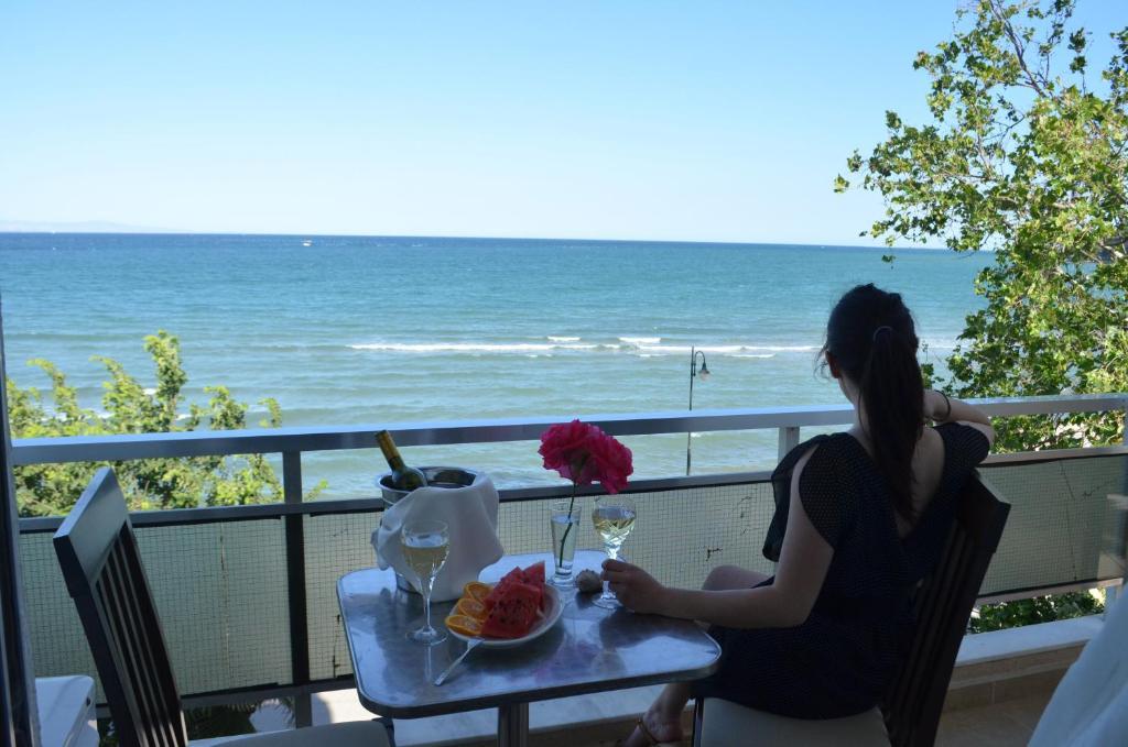 Hotel Achillion ماكريغيالوس المظهر الخارجي الصورة