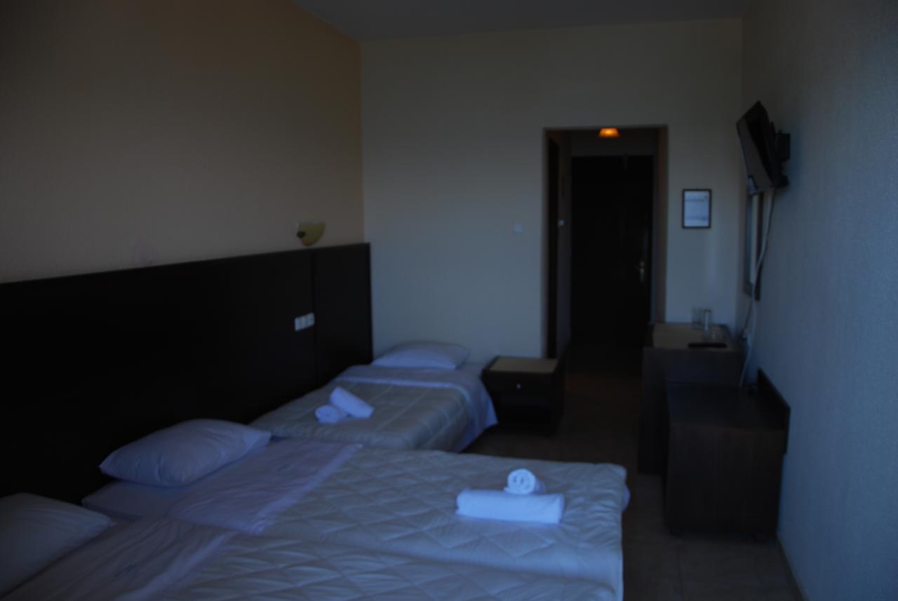Hotel Achillion ماكريغيالوس الغرفة الصورة